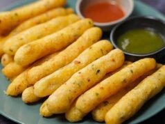 Crispy and healthy Bajra Suji Fingers made with millet and semolina, served as a nutritious snack, perfect for tea-time or appetizers.